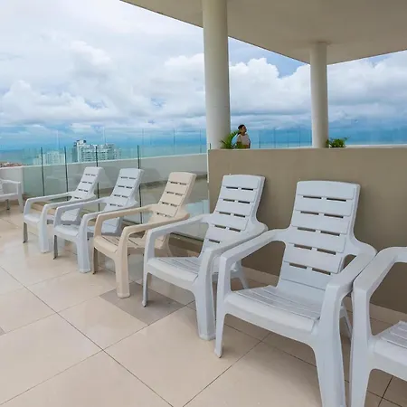 Apartamento En Marbella Con Vista Al Mar Apartamento *